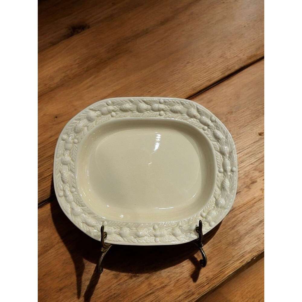 ANTIQUE Titian Ware Adams Royal Ivory Della Robia Border Small Platter IRONWARE